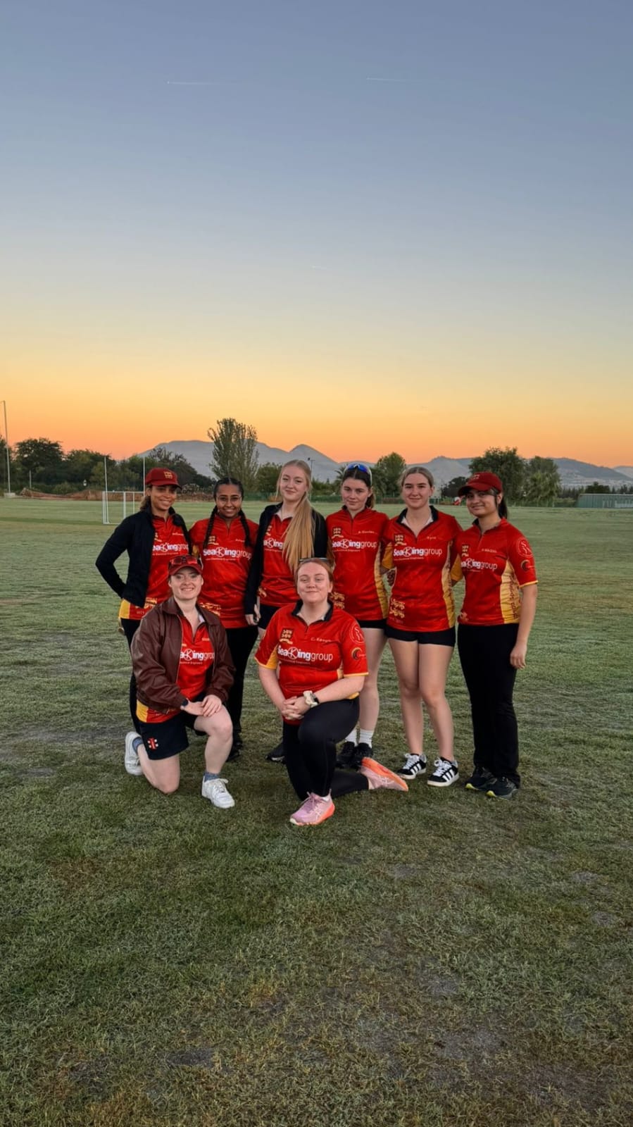 Oxton Women’s Cricket Team Oxton Women’s Cricket Team